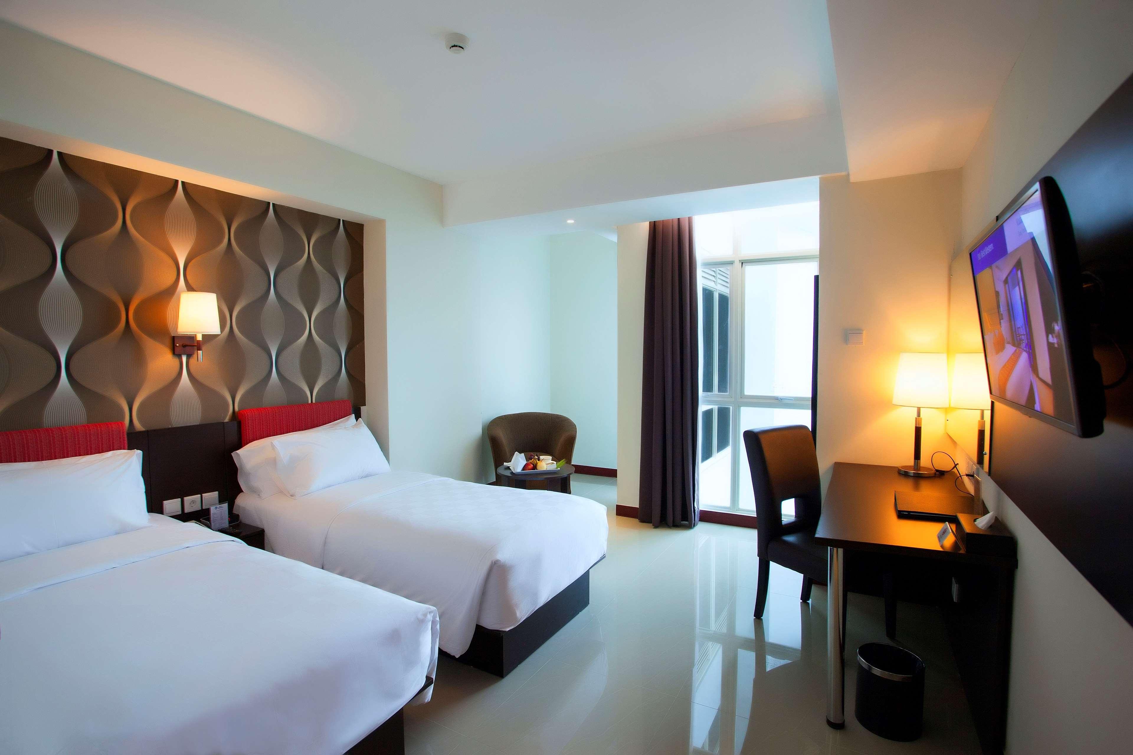 Best Western The Lagoon Hotel Manado Exterior foto